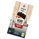 Tablette de chocolat noir, caramel et fleur de sel ouverte